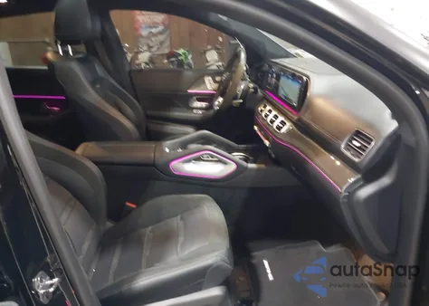 2022 Mercedes-Benz Amg Gle 63 Coupe S 4Matic z USA, uszkodzony, nr VIN 4JGFD8KB9NA797230